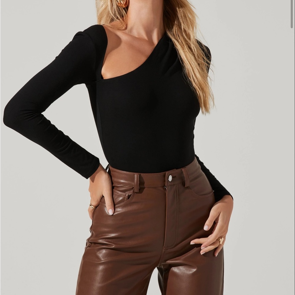 Astr the label black bodysuit. Size xs